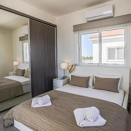 Lara Villa Ayia Napa